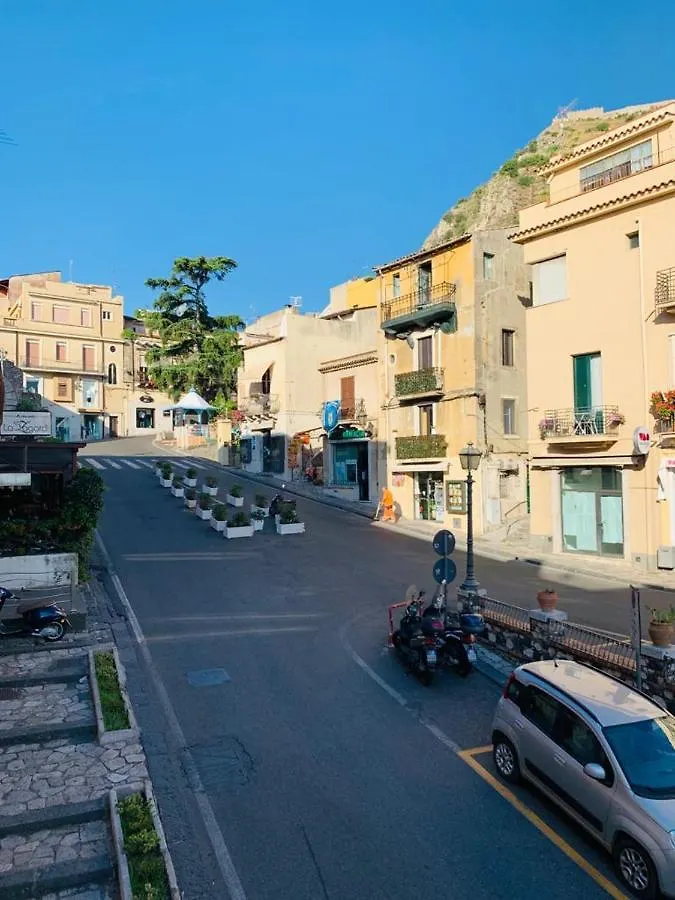 Pancrazio Villa Taormina 0*,  Italy
